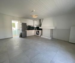 A vendre MAISON  3 PIECES 60 M2 BORD DE MER LONGEVILLE SUR MER