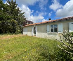 A vendre MAISON  3 PIECES 75 M2 BORD DE MER LONGEVILLE SUR MER