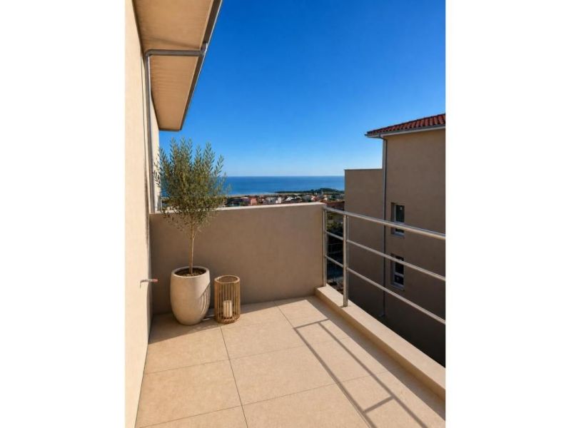 A louer APPARTEMENT T3 51 M2 TERRASSE BORD DE MER FLEURY