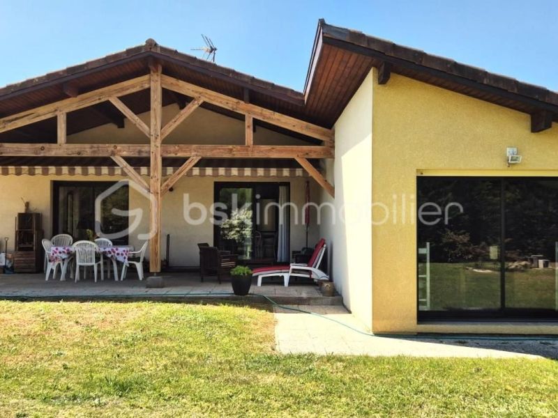 A louer MAISON  7 PIECES 174 M2  SAINT GEOURS DE MAREMNE