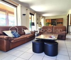 A louer MAISON  7 PIECES 174 M2  SAINT GEOURS DE MAREMNE