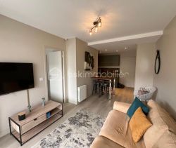 A louer APPARTEMENT T2 33 M2 TERRASSE PIEDS DANS L'EAU PORNICHET