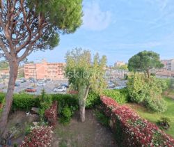 A louer APPARTEMENT T2 49 M2 TERRASSE BORD DE MER GOLFE JUAN
