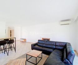A louer MAISON  8 PIECES 215 M2  MONTPELLIER