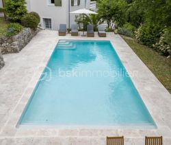 A louer MAISON  4 PIECES 128 M2  GATTIERES