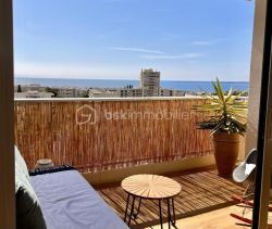 A louer APPARTEMENT T3 71 M2 TERRASSE VUE MER ANTIBES