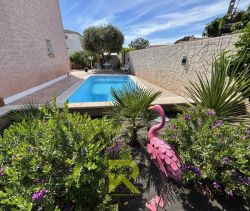 A louer MAISON  6 PIECES 134 M2 BORD DE MER AGDE