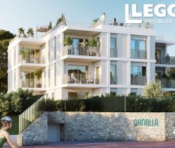 A louer APPARTEMENT T3 63 M2 BORD DE MER ANTIBES