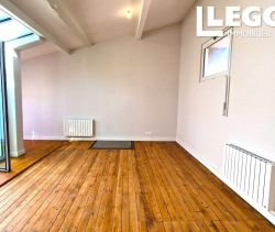 A louer APPARTEMENT T4 82 M2 TERRASSE  BORDEAUX