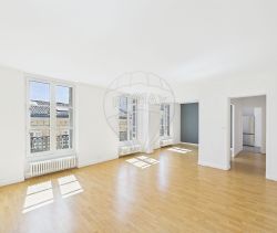 A louer APPARTEMENT T3 89 M2  BORDEAUX