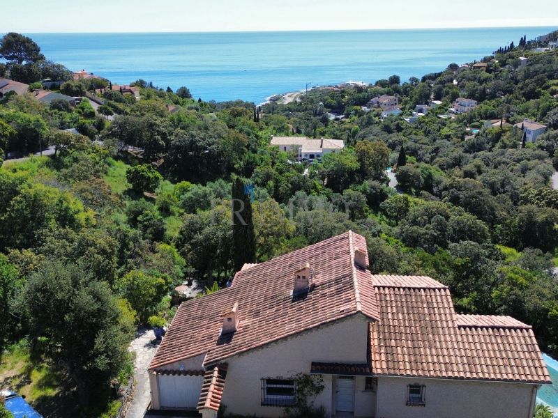 A louer MAISON  6 PIECES 155 M2 VUE MER LES ISSAMBRES