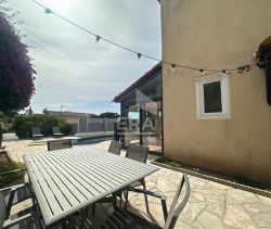 A louer MAISON  4 PIECES 100 M2 BORD DE MER CAGNES SUR MER