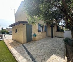 A louer MAISON  4 PIECES 100 M2 BORD DE MER CAGNES SUR MER