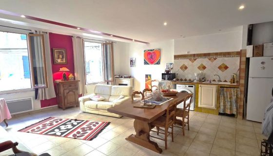 A louer APPARTEMENT T2 53 M2  SIGNES