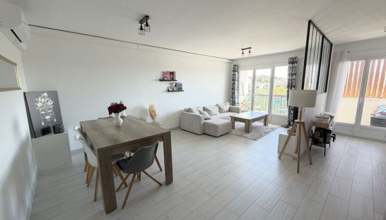 A louer APPARTEMENT T3 72 M2  MARSEILLE 13EME