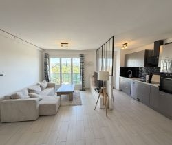 A louer APPARTEMENT T3 72 M2  MARSEILLE 13EME