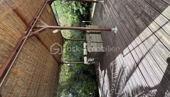 A louer APPARTEMENT T2 55 M2 TERRASSE BORD DE MER CANNES