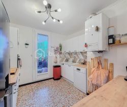 A louer APPARTEMENT T4 77 M2 TERRASSE  MONTPELLIER