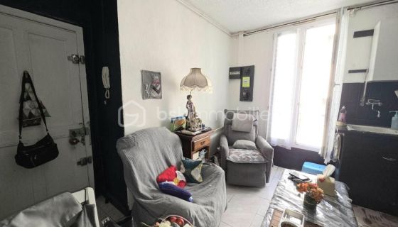 A louer APPARTEMENT T2 29 M2 BORD DE MER SETE