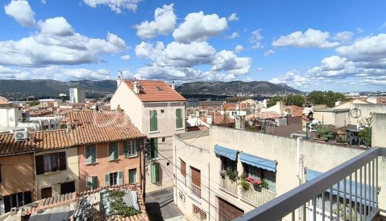 A louer APPARTEMENT T4 80 M2 TERRASSE BORD DE MER LA SEYNE SUR MER