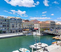 A louer APPARTEMENT DUPLEX T4 120 M2 TERRASSE BORD DE MER SETE