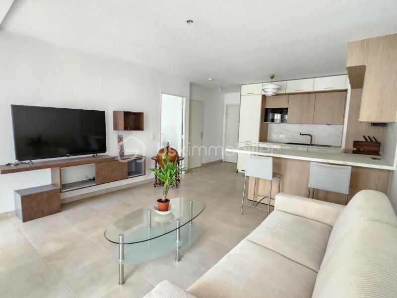 A louer APPARTEMENT T2 45 M2 TERRASSE BORD DE MER NICE
