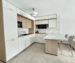A louer APPARTEMENT T2 45 M2 TERRASSE BORD DE MER NICE