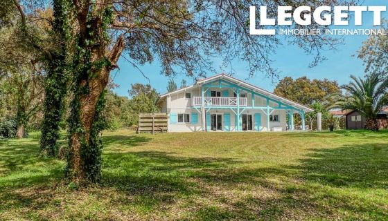 A vendre MAISON  7 PIECES 156 M2 PLAGE à PIED BOUCAU