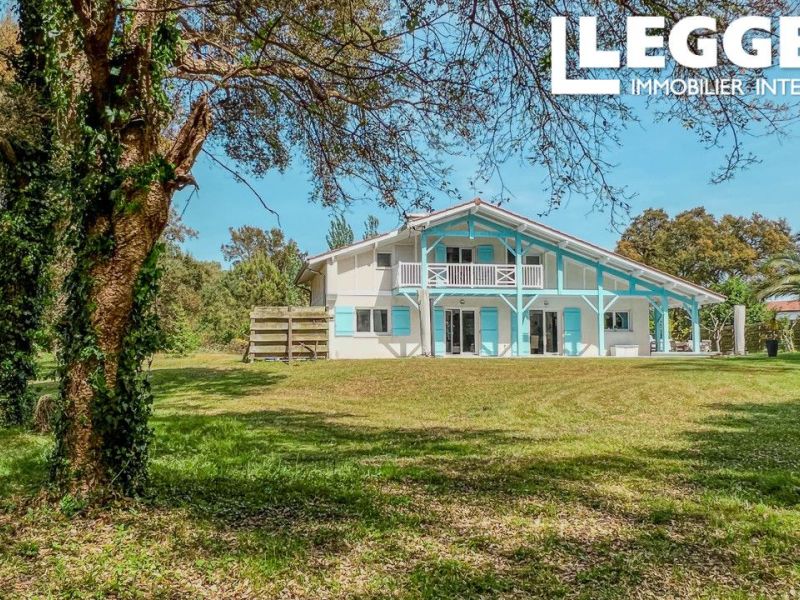 A vendre MAISON  7 PIECES 156 M2 PLAGE à PIED BOUCAU