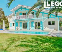 A vendre MAISON  7 PIECES 156 M2 PLAGE à PIED BOUCAU