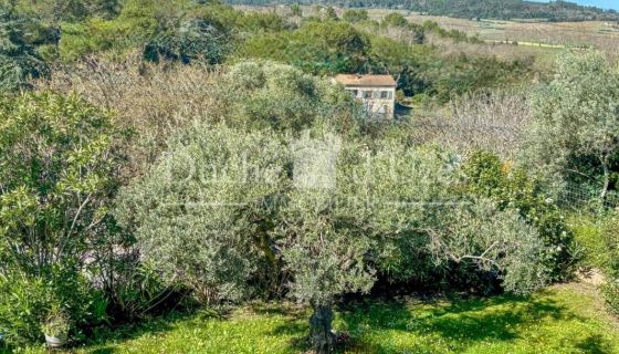 A louer MAISON  8 PIECES 145 M2  UZES