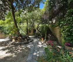 A louer MAISON  DE MAîTRE  PEZENAS