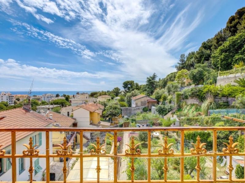 A louer APPARTEMENT T3 65 M2 VUE MER NICE