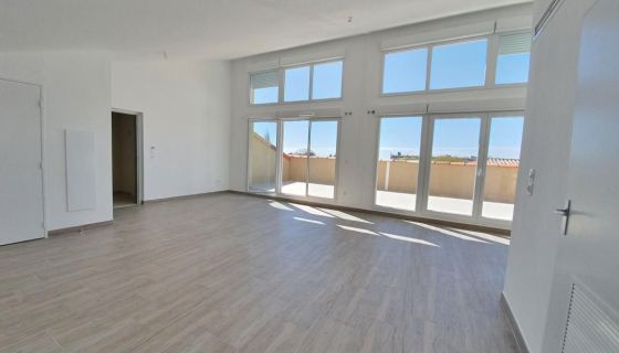 A louer APPARTEMENT NEUF T4 91 M2 TERRASSE  SALON DE PROVENCE