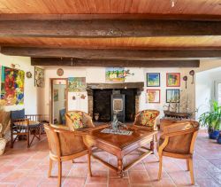A vendre ChaumiEre de charme 8 PIECES 225 M&sup2; piscine EN CAMPAGNE PLUVIGNER