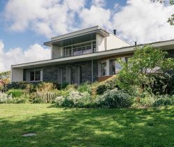 A vendre BELLE MAISON Contemporaine 12 PIECES 318 M&sup2; LANDEDA
