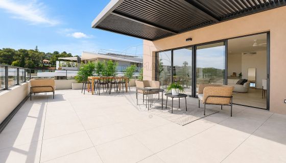 A louer PENTHOUSE DE PRESTIGE T4 112 M2 TERRASSE VUE MER VILLENEUVE LOUBET