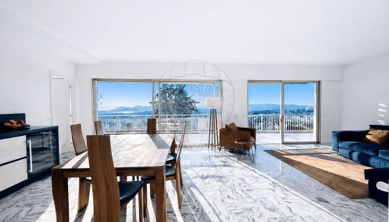 A louer APPARTEMENT DE PRESTIGE T4 101 M2 TERRASSE VUE MER LE CANNET