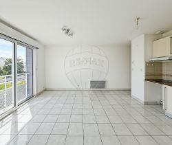 A louer APPARTEMENT T2 37 M2  SAINTE LUCE SUR LOIRE