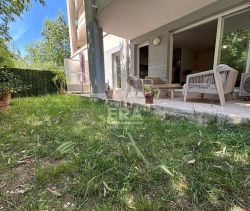 A louer APPARTEMENT T2 49 M2 TERRASSE BORD DE MER CAGNES SUR MER