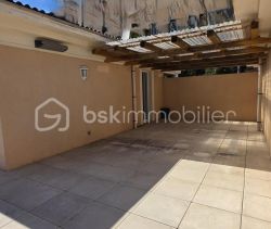 A louer PENTHOUSE DE PRESTIGE T4 85 M2 TERRASSE BORD DE MER BEAUSOLEIL