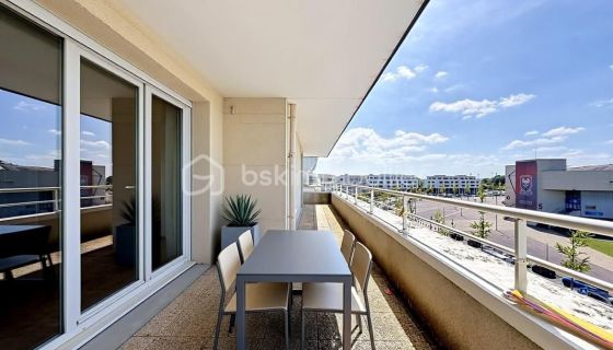 A louer APPARTEMENT T5 139 M2 TERRASSE  CAEN