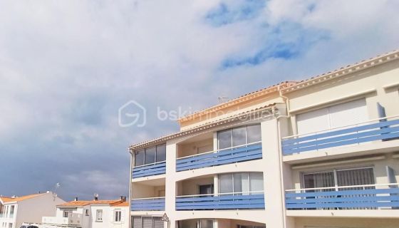 A louer APPARTEMENT T3 71 M2 TERRASSE BORD DE MER LES SABLES D OLONNE