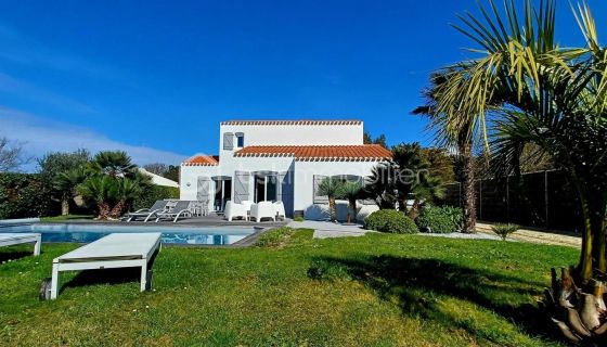 A louer MAISON  CONTEMPORAINE BORD DE MER TALMONT SAINT HILAIRE