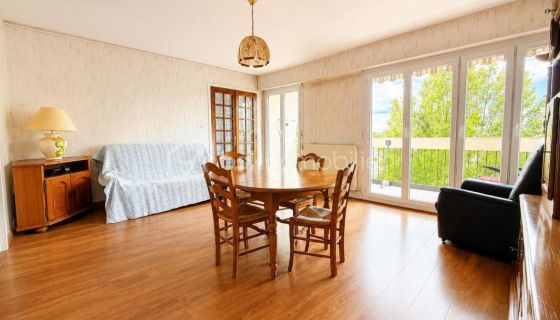 A louer APPARTEMENT T4 90 M2  LA ROCHE SUR YON