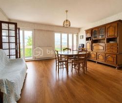 A louer APPARTEMENT T4 90 M2  LA ROCHE SUR YON