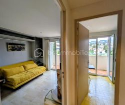 A louer STUDIO  26 M2 BORD DE MER LE CANNET