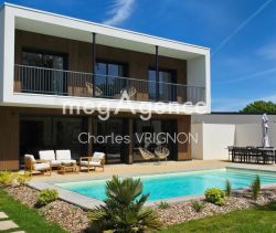 A louer MAISON  CONTEMPORAINE BORD DE MER TALMONT SAINT HILAIRE