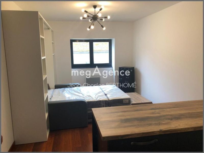 A louer STUDIO  27 M2 PLAGE à PIED LES SABLES D OLONNE