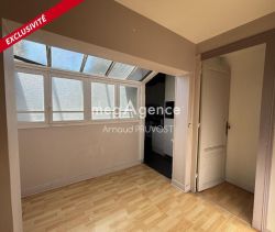A louer APPARTEMENT T5 87 M2  BORDEAUX